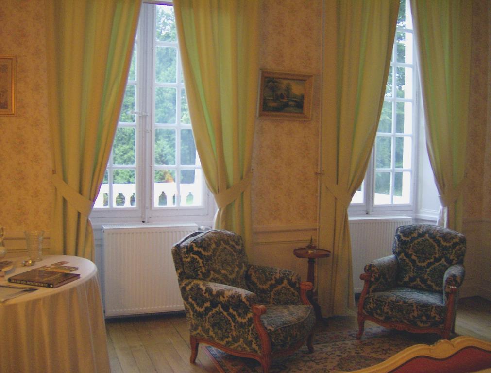 Le Chateau De Prauthoy Room photo